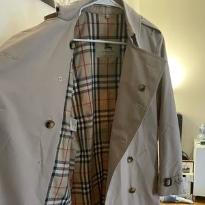 Burberry Beige Kensington Long Trench Coat